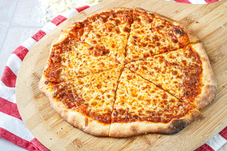 What Is New York Style Pizza: Understanding the Characteristics of NY-Style Pizza